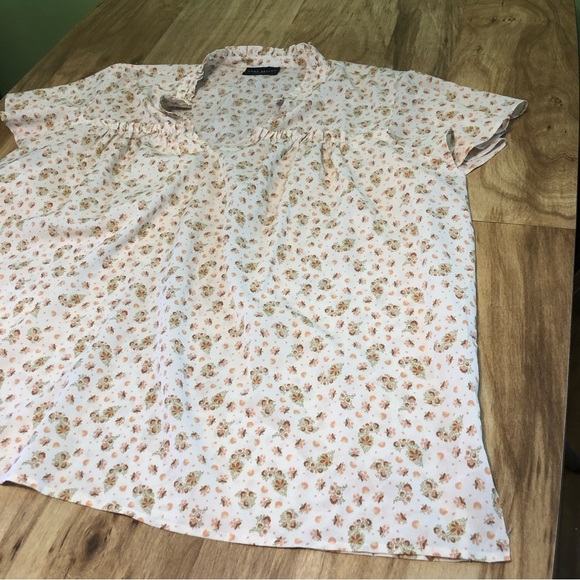 Lane Bryant Autumn Floral Lightweight Short Sleeve Top Womens Plus Size 24 - Picture 2 of 7